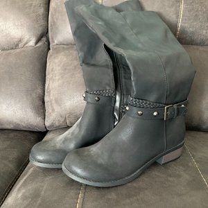 Women's knee high boots